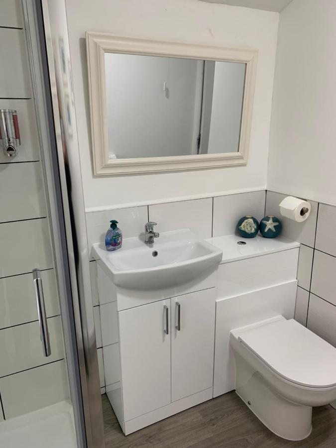 Platform Avenues Apartment 2 With Free Street Parking Kingston upon Hull Exterior foto